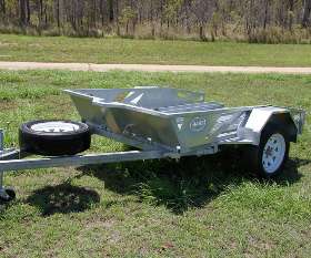 Hans Trailers and Beef Boss Livestock Equipment