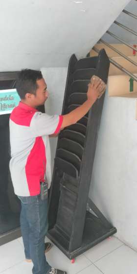 General cleaning stand magazine │ PT Duta Dwi Karya Abadi