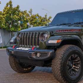 Full Gloss PPF on Jeep Rubicon by Wrap Station