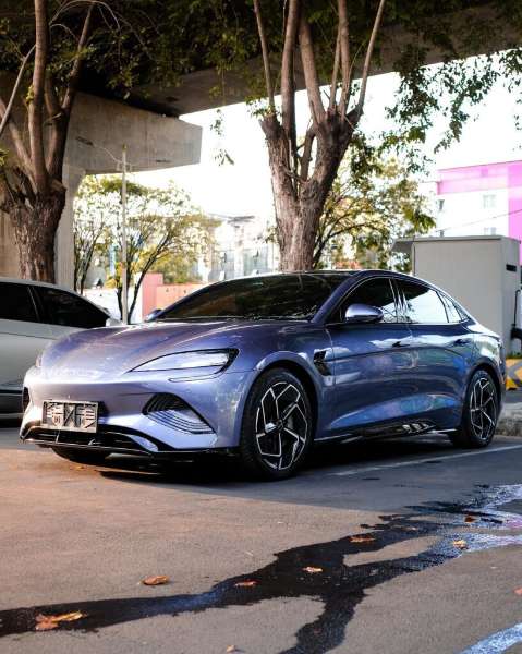 Investasi Cerdas untuk Mobil Kesayangan: Wrapping & PPF di Wrap Station Jakarta