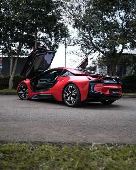 desain kreatif vynil wrap untuk mobil sport