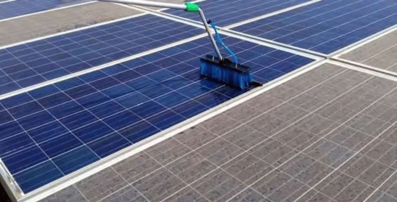 SOLAR PANEL CLEANING