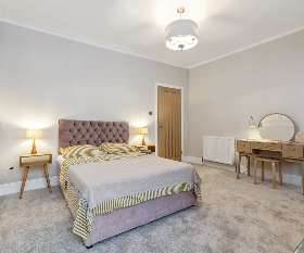 Roxburgh Street 17A House Flip After