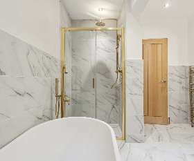 Roxburgh Street 17A House Flip After