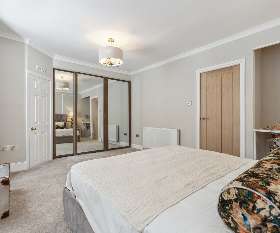 Roxburgh Street 17A House Flip After