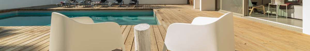 Versace Timbers Banner