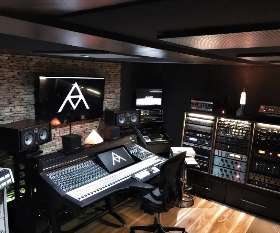 alchemymusicgroup.com