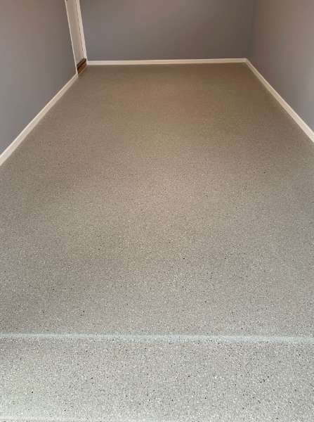 Top 5 Reasons to Consider Epoxy Flooring for Your Garage