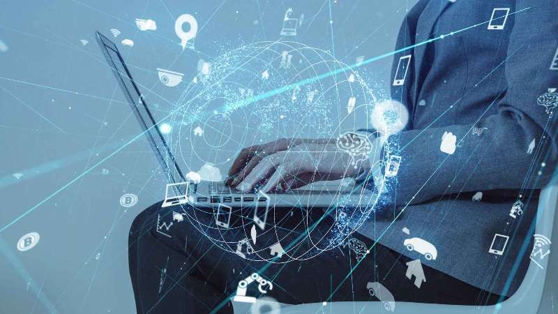 The Role of an IT Procurement Coordinator for Small Businesses