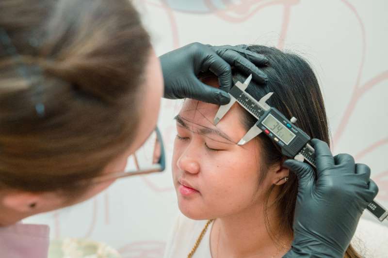 What Does Brow Lamination Do? The Ultimate Guide to Perfect Brows