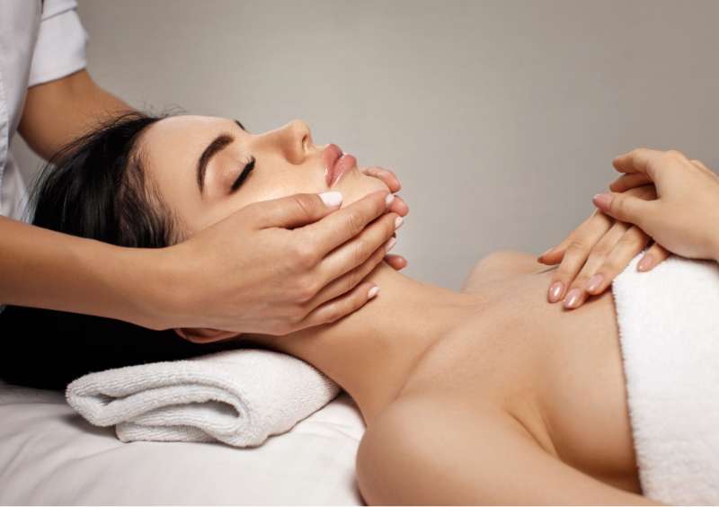 The Best Korean Facial Spa Treatments to Try for Glowing, Healthy Skin