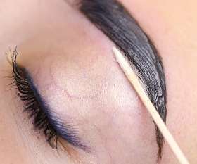 Brow Tint