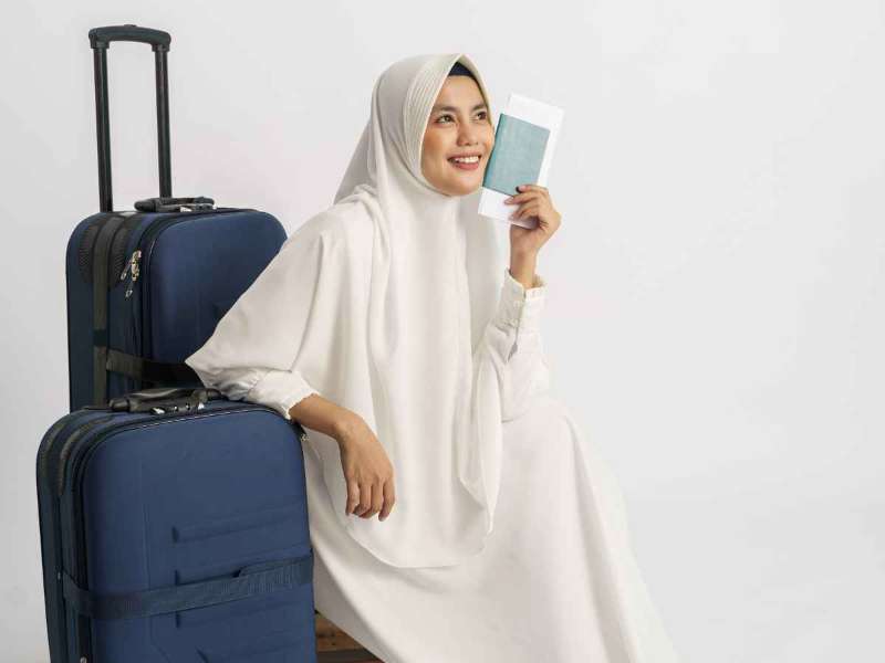 Panduan Lengkap Perlengkapan Umroh Wanita untuk 9 dan 12 Hari