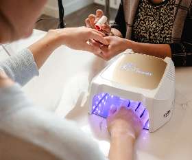 Luxury Nail Salon | Purluxe Beauty Bar