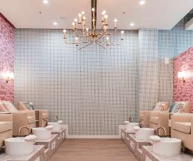 Purluxe Beauty Bar