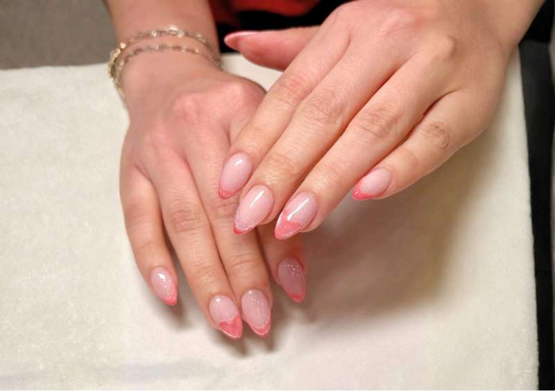 5 Cute & Simple Valentine’s Day Nail Art Design Ideas You’ll Love