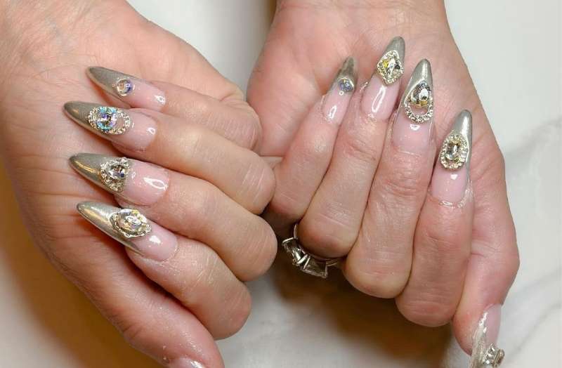 What Are the Hottest Nail Shapes Everyone Is Obsessed With?