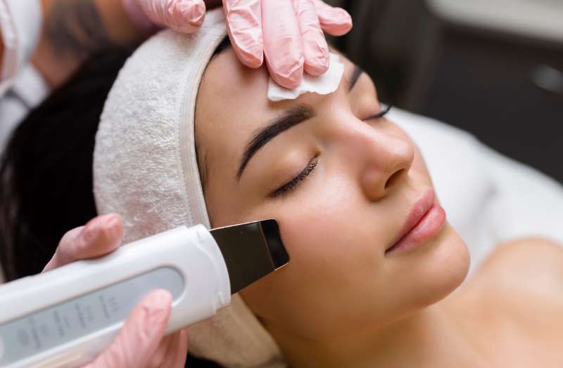 What Is a Dermaplane Facial and Is It Right for You?