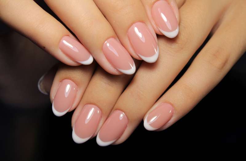 Glazed Jelly Nails 101: What It Is, How Long It Lasts, and Who It’s For