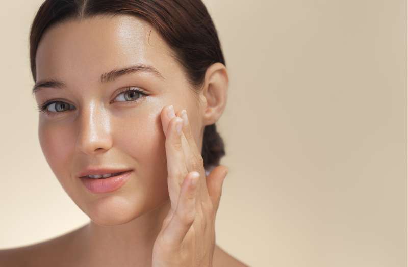 Summer Glow Prep: Why a Summer Glow Facial in Toronto is Your Best Seasonal Treatment
