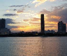 boatchartersgoldcoast.com