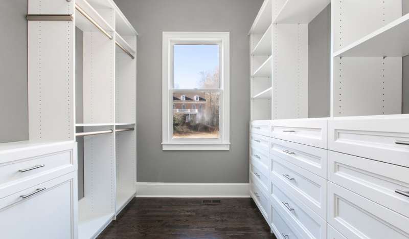 How Custom Closet Systems Maximize Space in Boone County Homes