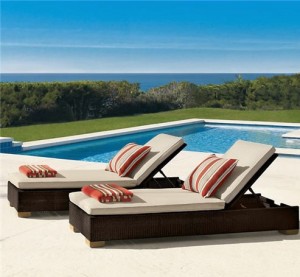 Guide To Outdoor Wooden Furnitures