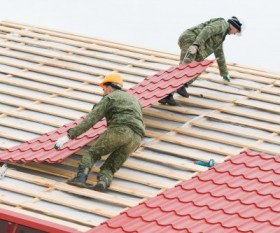 When to Repair and Replace Your Roofs