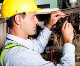 The Top 3 Benefits of Hiring a Professional Local Electrician