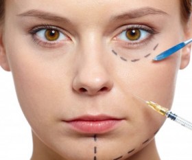 Dark Undereye Circles: Causes and Surefire Ways to Get Rid of Them