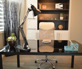 How to Build a Home Office in a Narrow Space of Your House