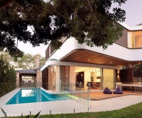 Tips to create flow and fusion between the outdoor room, home and garden