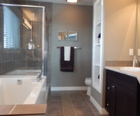 How to Pick the Best Showerscreen for Your Bathroom