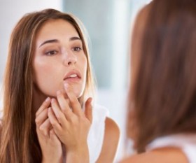 Top 4 Skin Care Tips for College Students