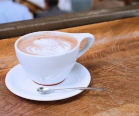 Coffee Shop Etiquette: Top 4 Things To Know