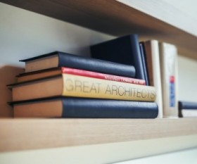 Do-It-Yourself Wall Shelving Projects