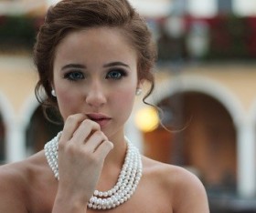 Picture Perfect Makeup: 9 Steps to Look Flawless