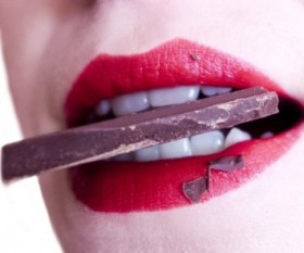 Habits That Secretly Harm Your Teeth