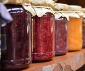 Homemade Fruit Jams and Jellies: A How-To Guide