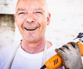 3 Reasons You Can't Retire On Your Savings Account