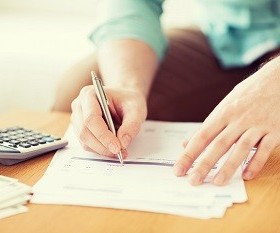 Tips for Expats on How to Manage your Money from a Chartered Accountant