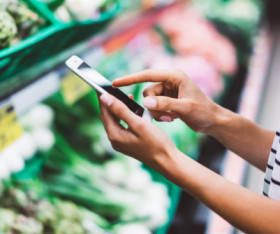 A New Normal of Hybrid Shopping Takes Shape